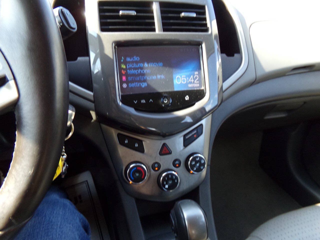 Used 2015 Chevrolet Sonic LTZ FWD image 42