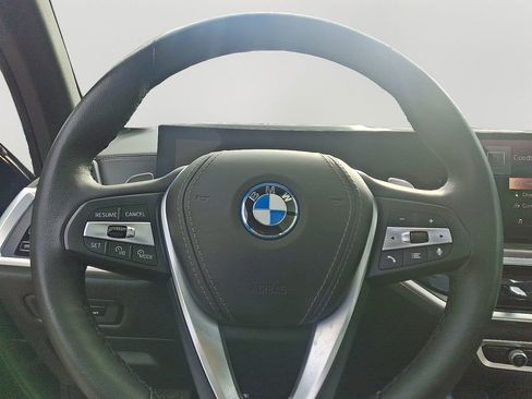 Certified 2024 BMW X5 xDrive50e w/ Climate Comfort Package image 19