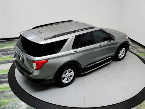 Used 2020 Ford Explorer XLT RWD image 35