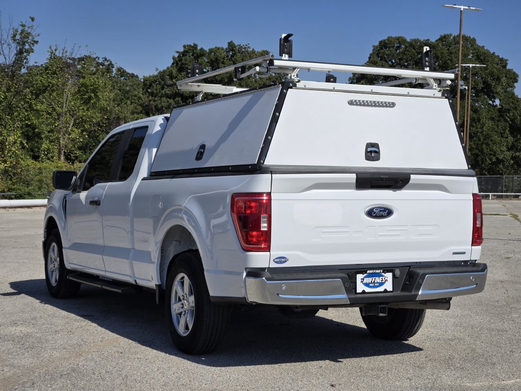 Used 2023 Ford F150 XLT w/ Trailer Tow Package RWD image 5