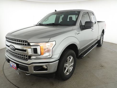 Used 2020 Ford F150 XLT w/ Equipment Group 302A Luxury image 3