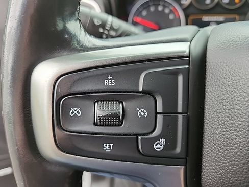 Used 2020 Chevrolet Silverado 1500 RST AWD/4WD image 16