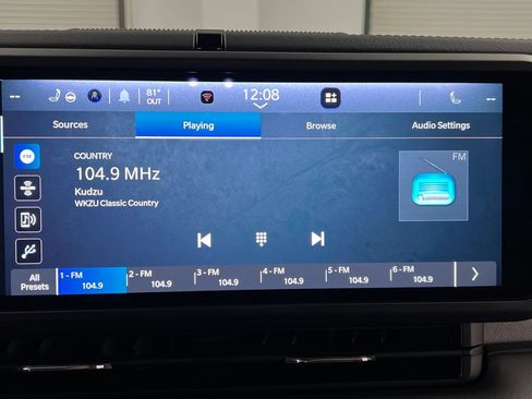 Used 2025 Jeep Wrangler Unlimited Sahara AWD/4WD image 53