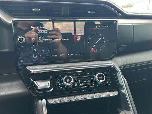 Used 2024 GMC Sierra 1500 Denali image 31