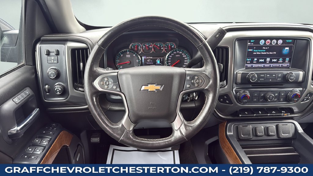 Used 2018 Chevrolet Silverado 1500 LTZ w/ High Desert Package AWD/4WD image 19