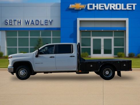 Used 2024 Chevrolet Silverado 3500 W/T w/ WT Convenience Package AWD/4WD image 4
