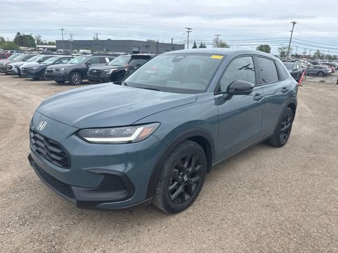Used 2023 Honda HR-V Sport image 1