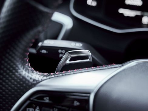 Used 2021 Audi RS 6 w/ Executive Package image 64