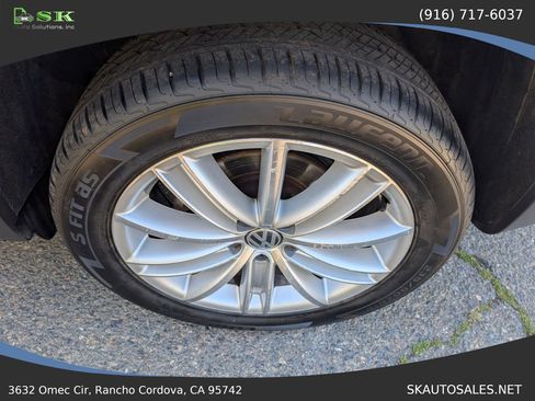 Used 2013 Volkswagen Tiguan S image 34