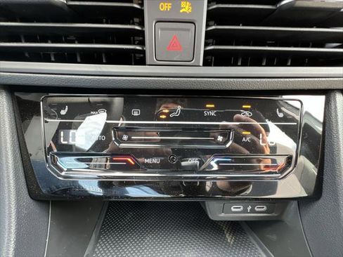 New 2026 Volkswagen Jetta Sport FWD image 18