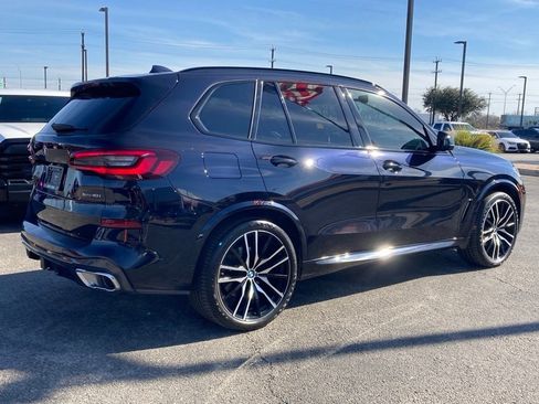 Used 2023 BMW X5 xDrive40i w/ M Sport Package image 5