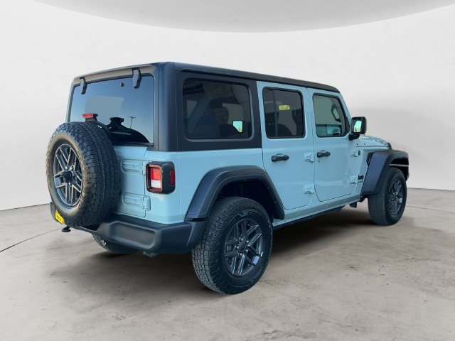 Used 2024 Jeep Wrangler Unlimited Sport AWD/4WD image 5