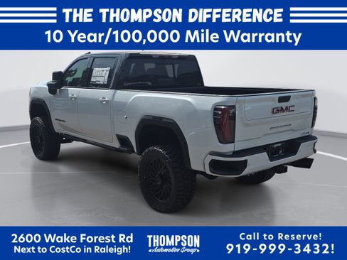 New 2026 GMC Sierra 2500 AT4 AWD/4WD image 5