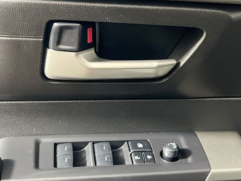 Used 2025 Toyota Tundra SR5 w/ SR5 Convenience Package AWD/4WD image 16