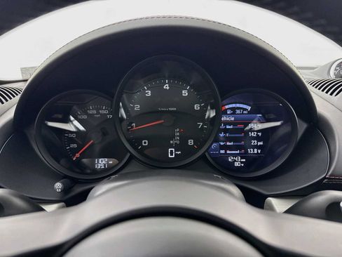 Certified 2025 Porsche 718 Boxster RWD image 16