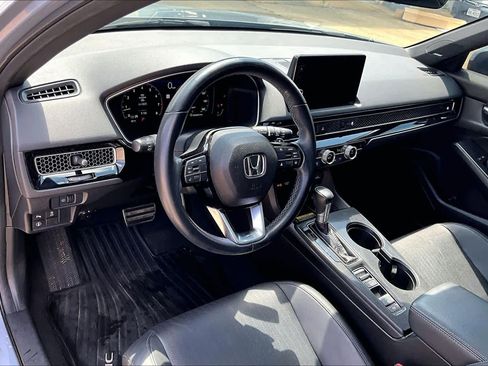 Used 2022 Honda Civic Sport Touring image 17