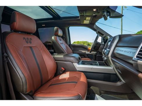 Used 2018 Ford F250 King Ranch w/ King Ranch Ultimate Package image 39