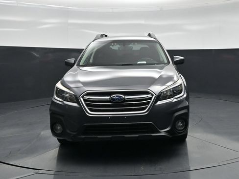 Used 2019 Subaru Outback 2.5i Premium AWD/4WD image 18