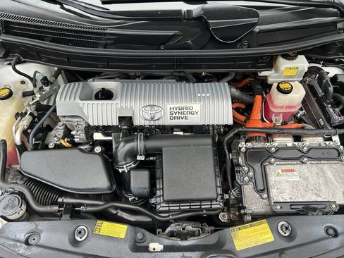 Used 2010 Toyota Prius FWD image 17