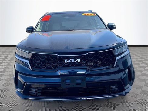 Used 2023 Kia Sorento EX image 2