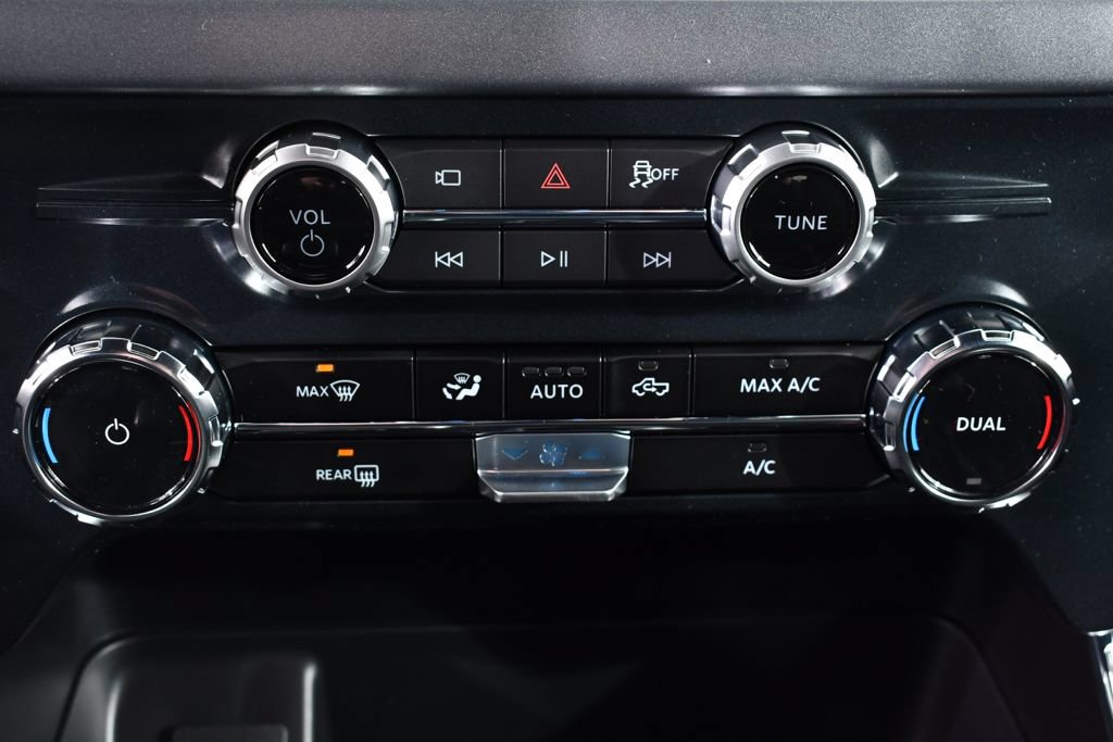 New 2026 Ford F150 XLT w/ XLT Black Appearance Package AWD/4WD image 28