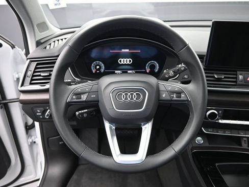 Used 2023 Audi Q5 2.0T Premium Plus AWD/4WD image 11