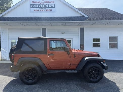 Used 2014 Jeep Wrangler Sport AWD/4WD image 8