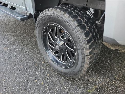 Used 2019 Chevrolet Colorado W/T RWD image 26