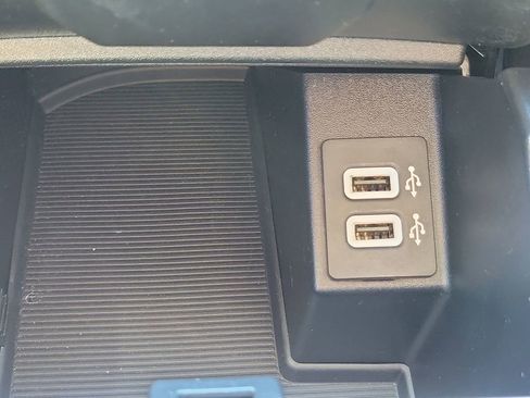 Used 2019 Ford Edge SEL w/ Equipment Group 201A image 32