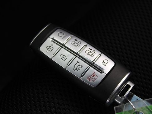 Used 2023 Genesis GV70 2.5T Sport Prestige w/ Sport Prestige Package image 30