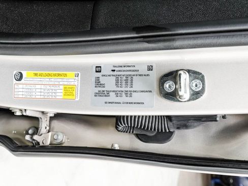 Used 2024 Chevrolet Suburban RST image 47