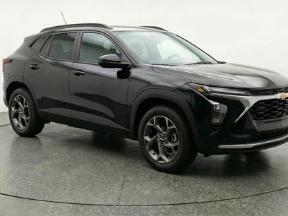 Used 2025 Chevrolet Trax LT w/ LT Convenience Package