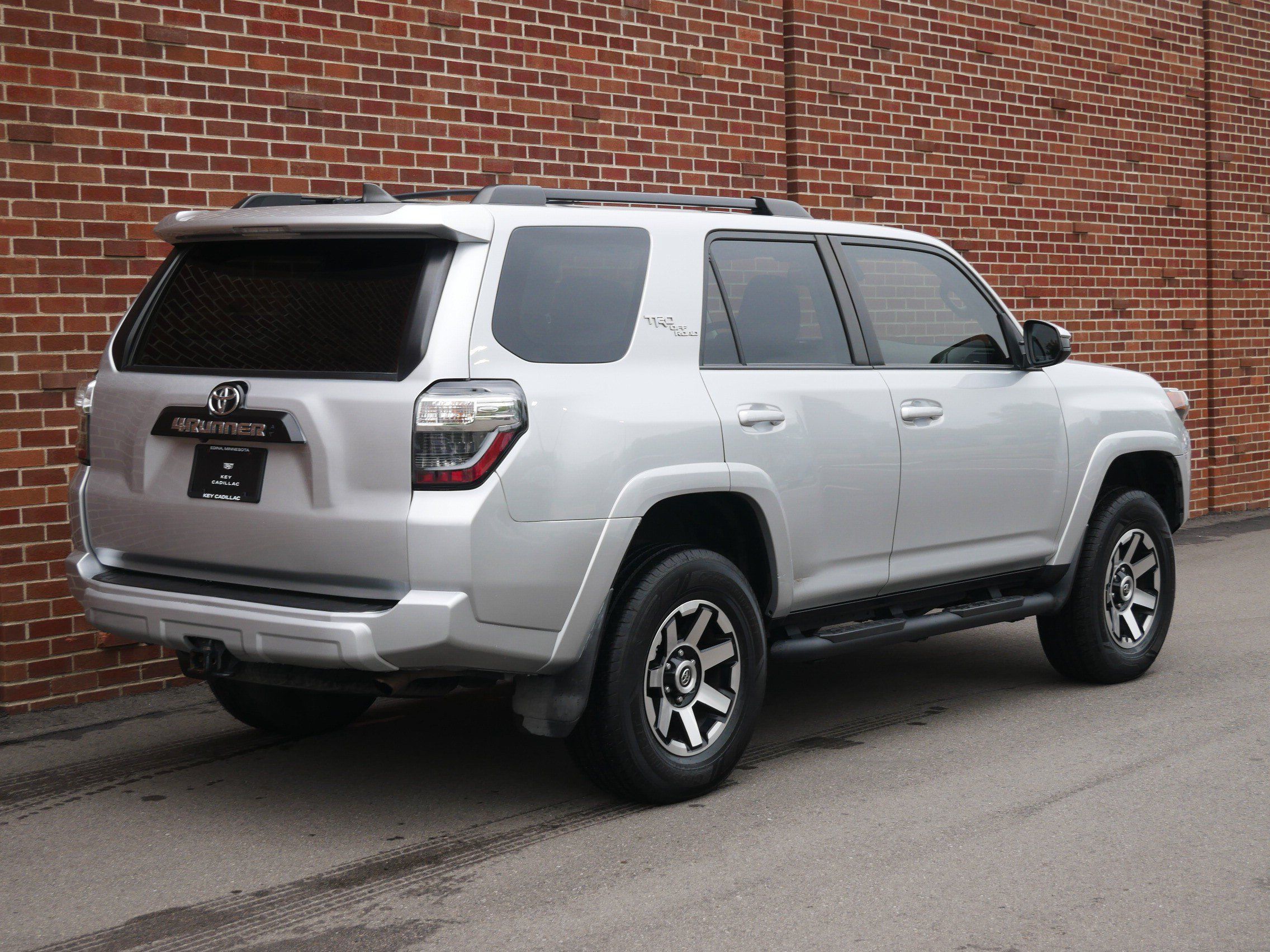 Used 2021 Toyota 4Runner TRD Off-Road AWD/4WD image 25