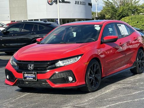 Used 2018 Honda Civic Sport Touring image 3