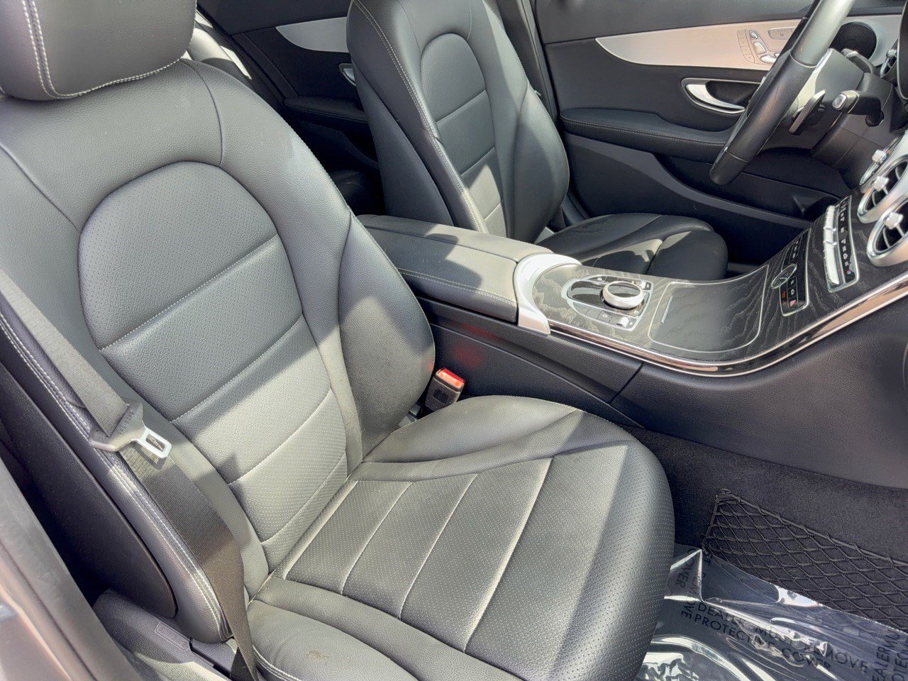 Used 2019 Mercedes-Benz C 300 Sedan image 30
