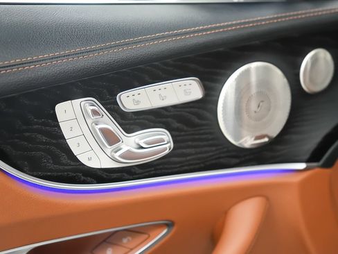 Used 2022 Mercedes-Benz E 450 4MATIC Cabriolet image 19