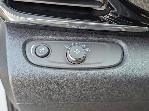 New 2026 Buick Envista Sport Touring FWD image 17