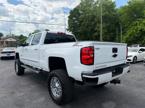 Used 2015 Chevrolet Silverado 2500 LTZ w/ Duramax Plus Package AWD/4WD image 5