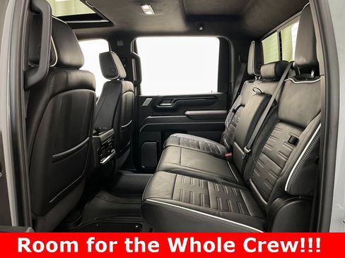 Used 2024 GMC Sierra 2500 AT4X image 15