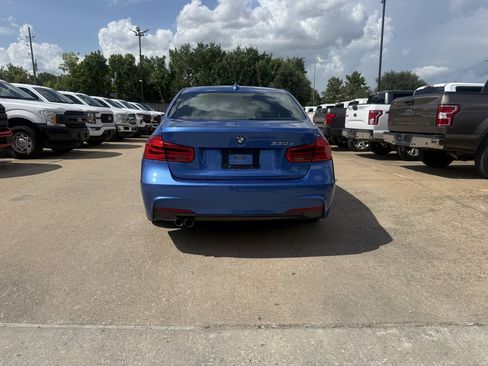 Used 2017 BMW 330e RWD image 40