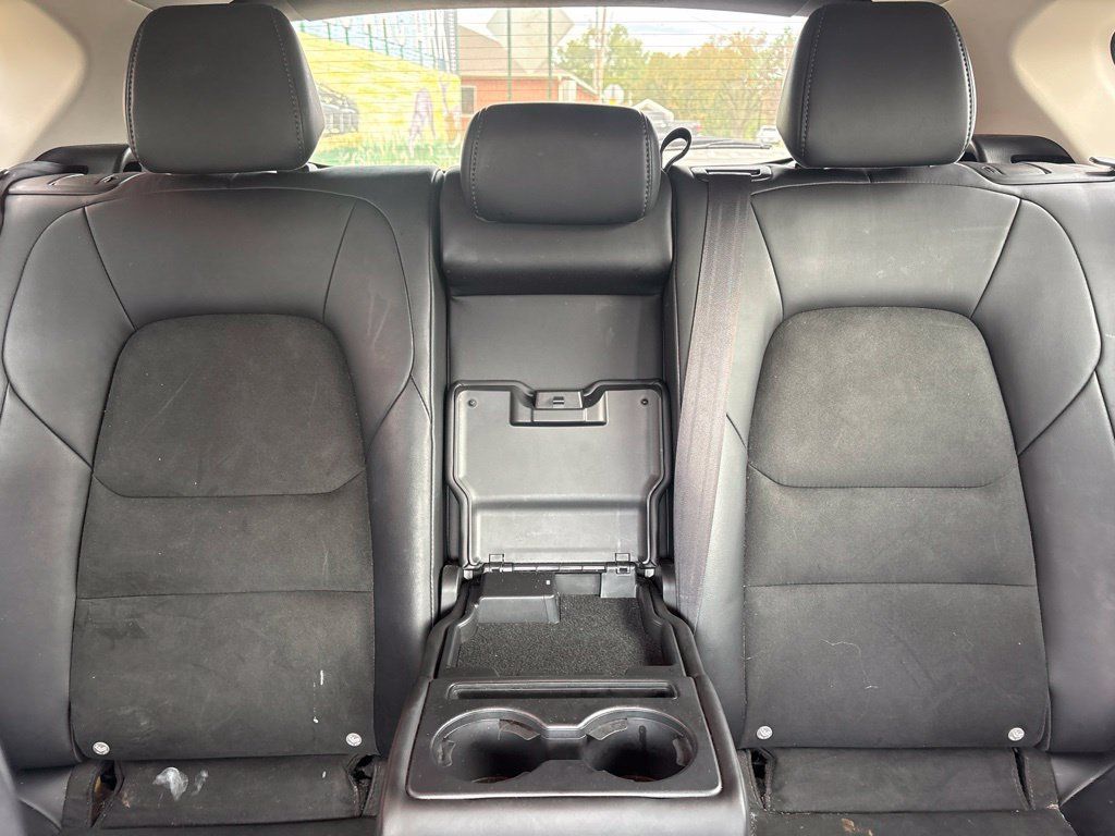 Used 2021 MAZDA CX-5 Touring FWD image 14