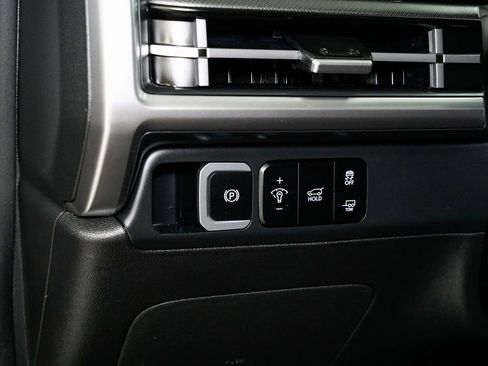 Used 2025 Hyundai Santa Fe XRT image 12