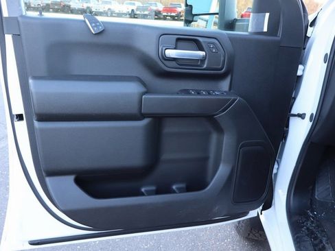 New 2026 Chevrolet Silverado 2500 Custom w/ Custom Value Package image 4