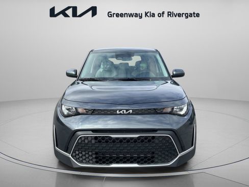New 2025 Kia Soul LX image 2