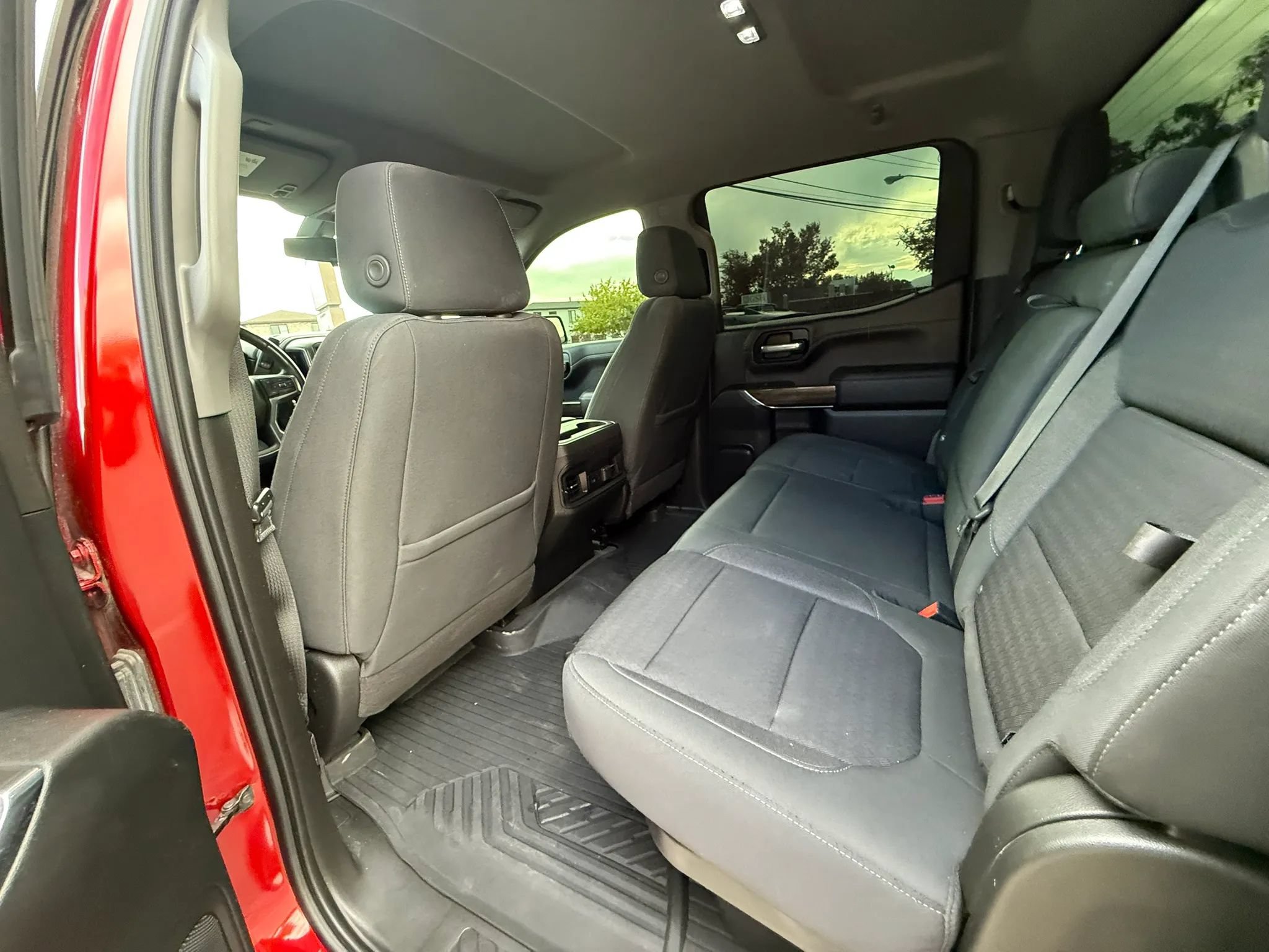 Used 2021 Chevrolet Silverado 1500 LT Trail Boss AWD/4WD image 12