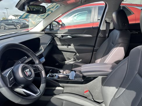 Used 2024 Buick Envision Preferred image 10