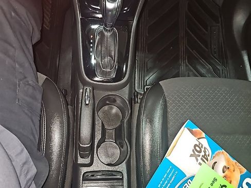 Used 2019 Buick Encore Preferred w/ Safety Package image 19