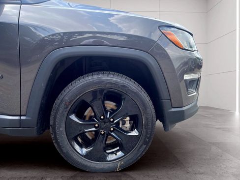 Used 2021 Jeep Compass Latitude w/ Sun and Sound Group AWD/4WD image 24