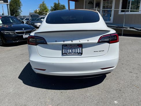 Used 2019 Tesla Model 3 Long Range AWD/4WD image 6