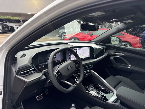 New 2026 Audi SQ5 Premium Plus AWD/4WD image 12